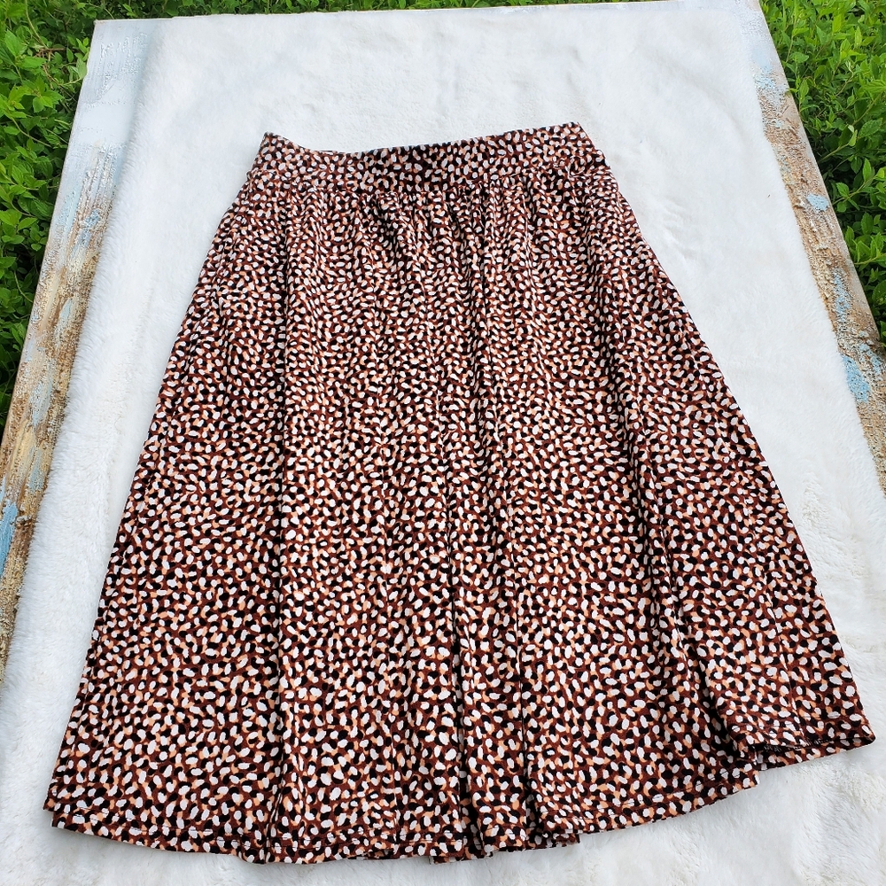 Elegant LEOTA Brown Maxi Skirt Size LARGE